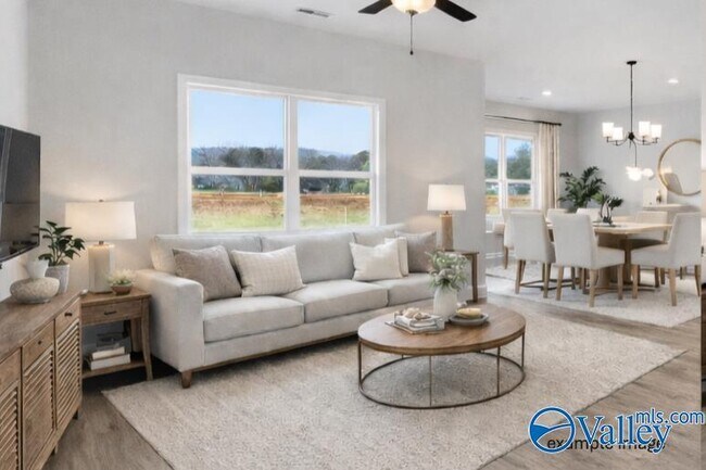 Building Photo - Jaguar Hills Rental