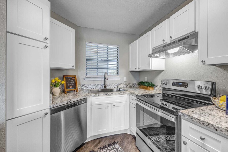 The Anatole 1690 Dunn Ave Daytona Beach FL 32114 Apartment Finder