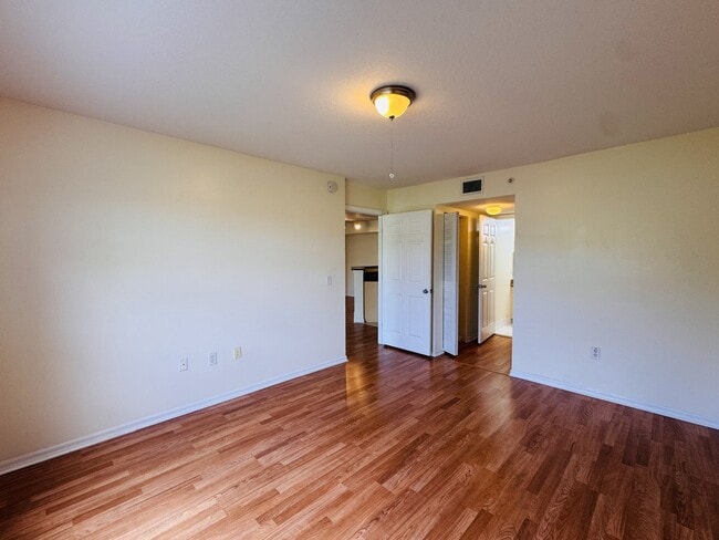Building Photo - 4171 San Marino Blvd