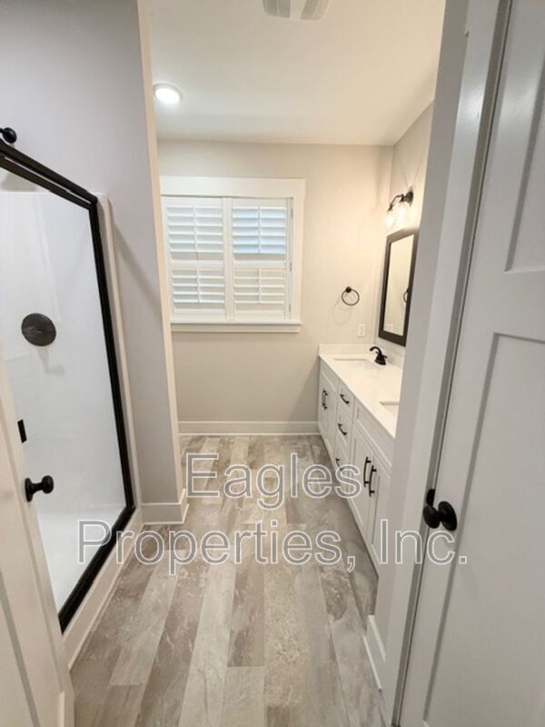 Building Photo - 609 Tuscany Cir