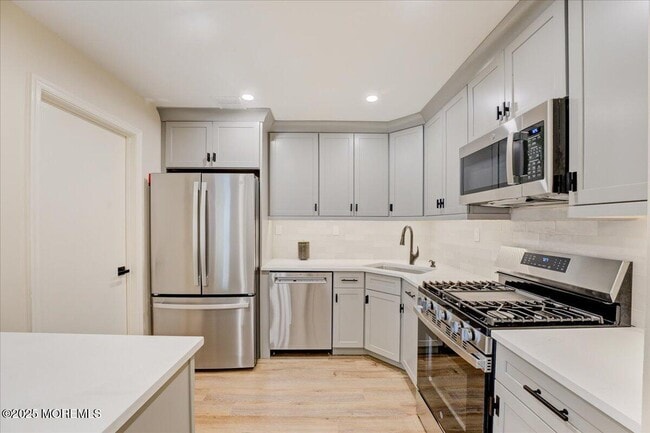 Building Photo - 152 Frontier Way