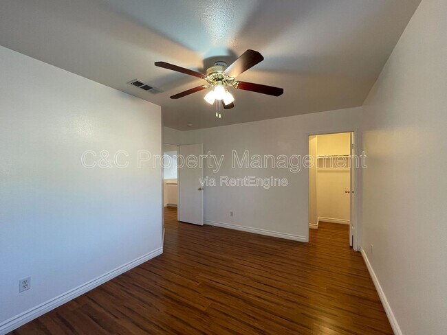 Building Photo - 1496 Lechuga Way