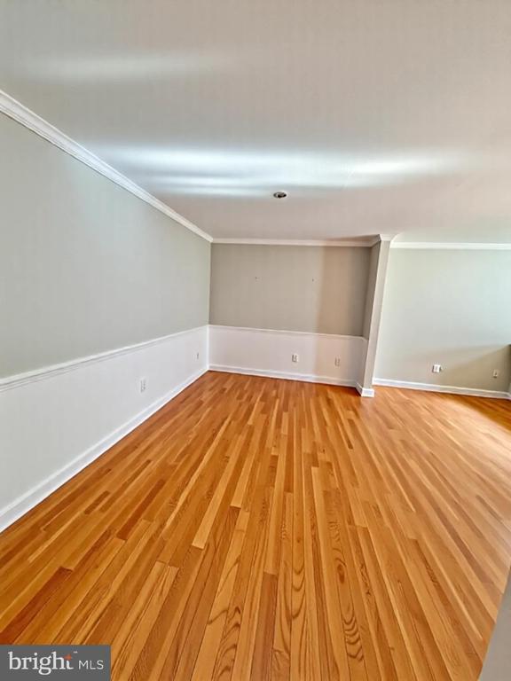 Building Photo - 15712 Edgewood Dr