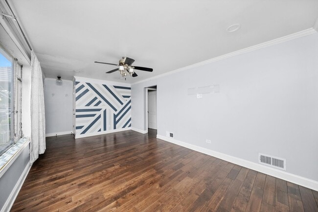 Building Photo - 4223 W 82nd St