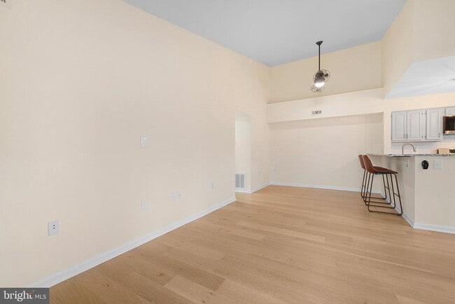 Building Photo - 14046 Erie Ct