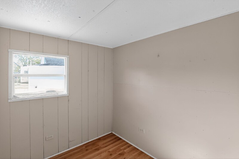 Building Photo - 220 N Illinois Ave