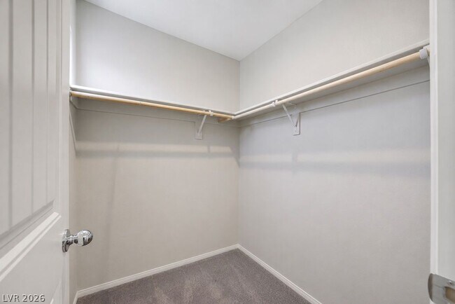 Building Photo - 10661 Sariah Skye Ave