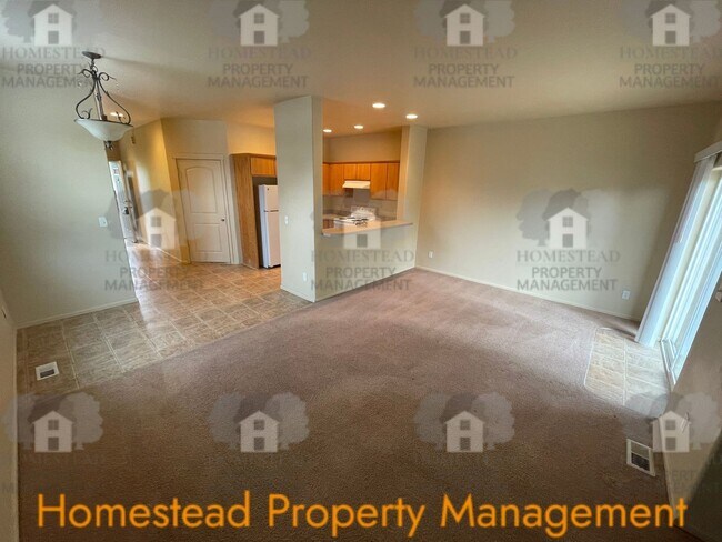 Building Photo - 232