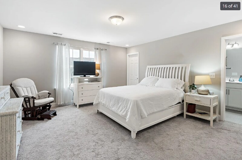 Building Photo - 141 Saddle Wood Ln