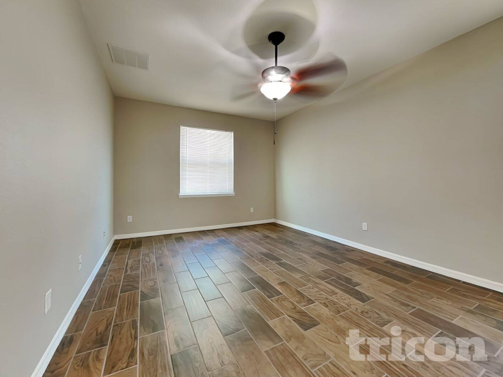 Building Photo - 1109 Lauren Manor Loop