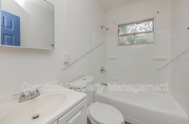 Building Photo - 4017 Marion Ave