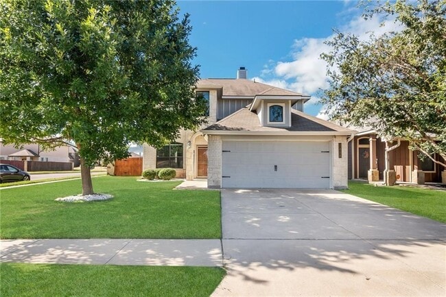 Building Photo - 3418 Castleton Dr