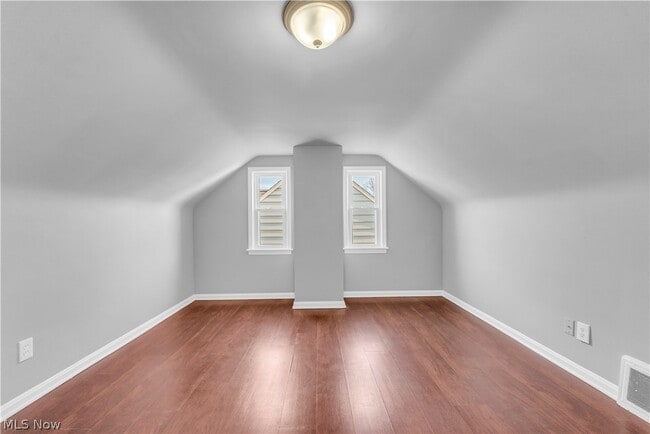 Building Photo - 14028 Rockside Rd