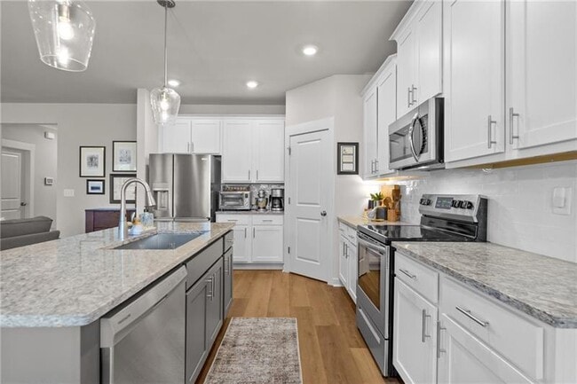 Building Photo - 4341 Links Blvd