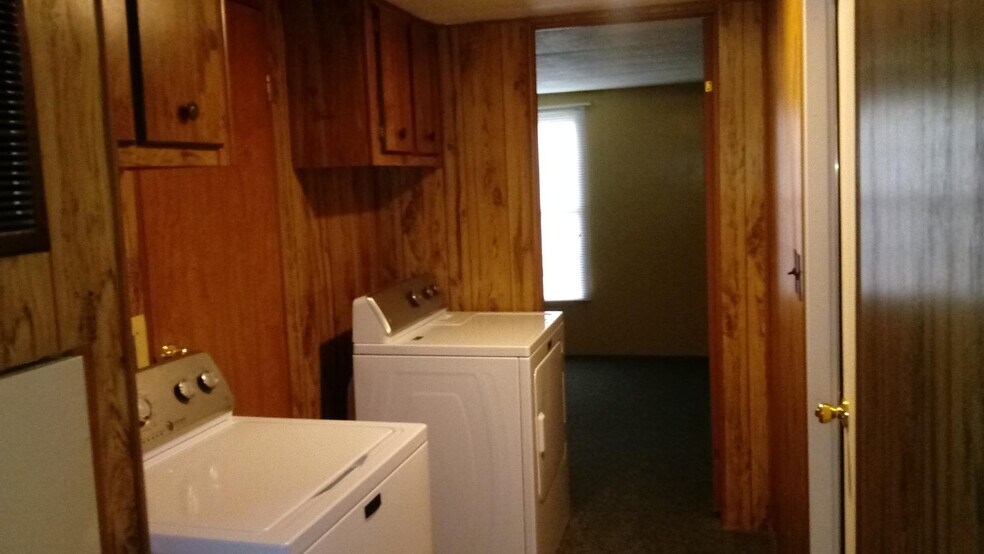 Building Photo - 134 Coil Rd