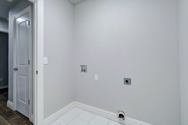 Building Photo - 2809 Frost Ln