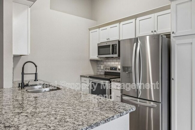 Building Photo - 2506 Wedglea Dr