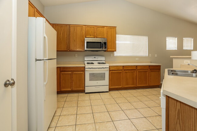 Building Photo - 4738 Zia Ridge St