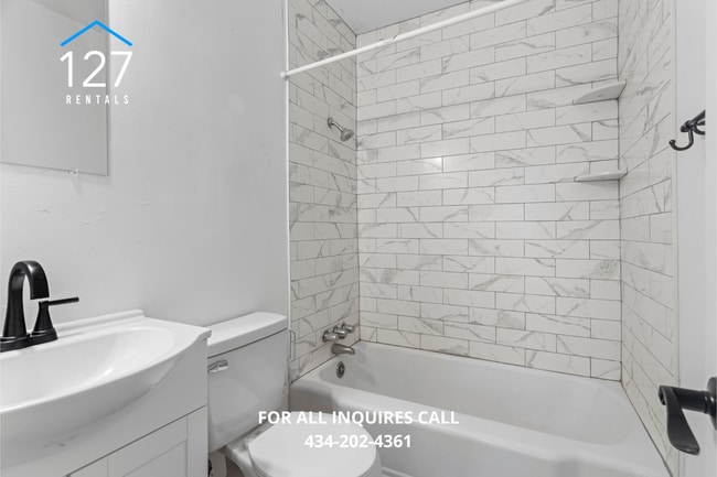 Building Photo - Charming 2-Bedroom Home in Ideal Lynchburg...