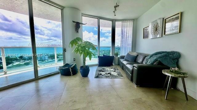 Building Photo - 1881 NE 79th St