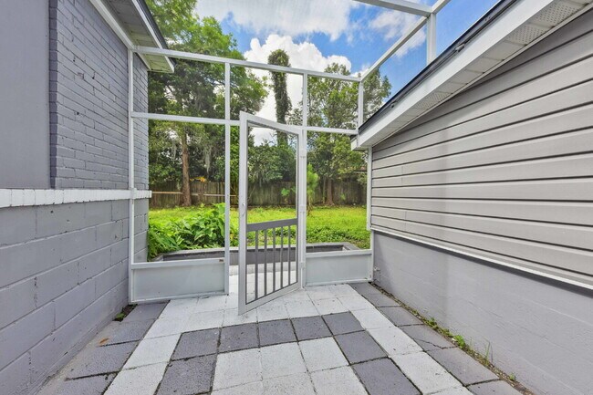 Building Photo - Renovated 3-Bedroom Home in the Heart of Murray Hill!