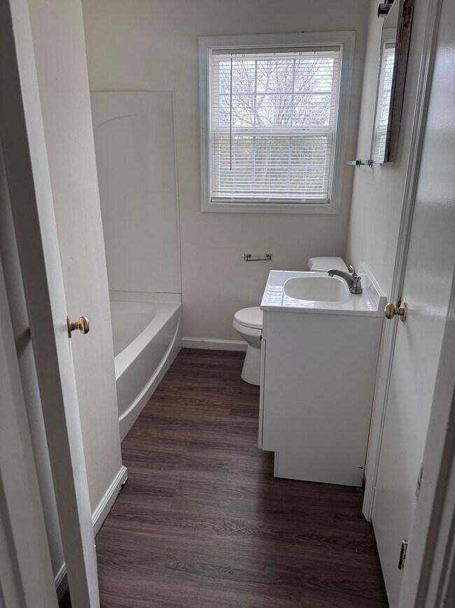 Building Photo - 3521 65th Ave