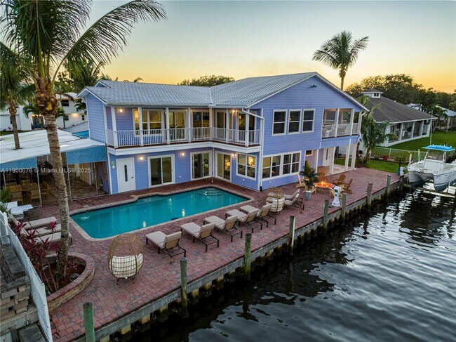 Building Photo - 474 Peninsula Dr