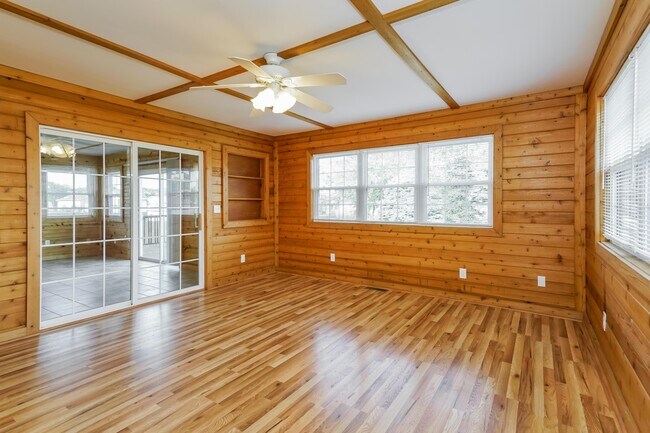 Building Photo - 5029 Lee Rd