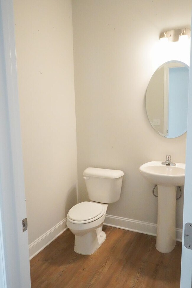 Building Photo - Available Soon!