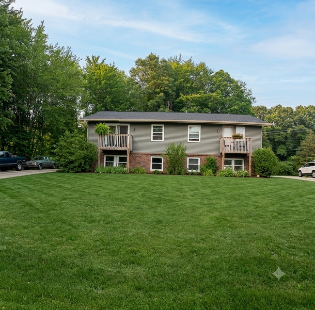 Building Photo - 34122 Vauxhill Dr