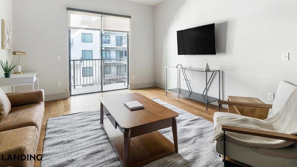 Building Photo - 1414 Wood Hollow Dr