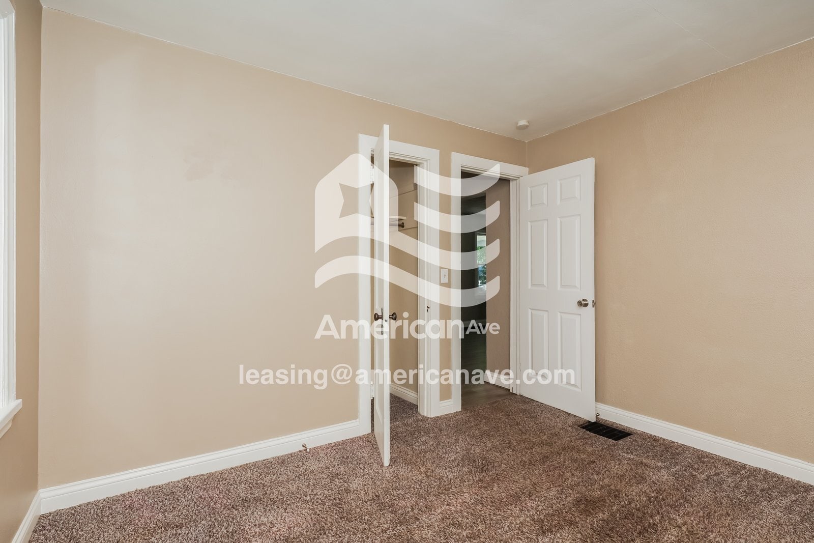 Building Photo - 142 S Delmar Ave