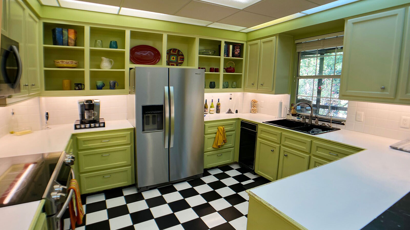 Building Photo - 1710 N State St