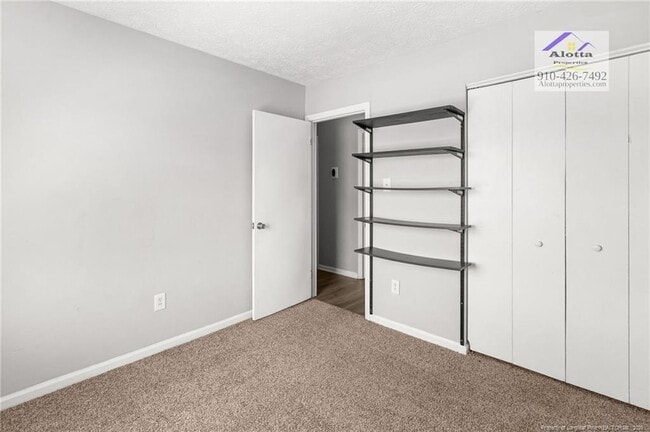 Building Photo - 818 Grambling Ct