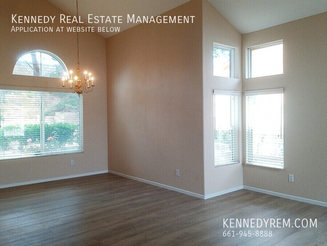 Building Photo - 4310 Portola Dr