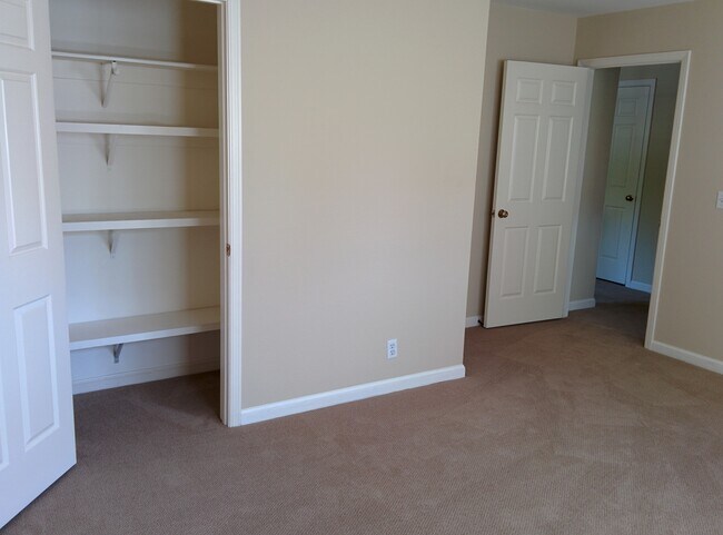 Third Bedroom - 1309 Crane St