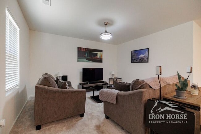 Building Photo - 388 Mccall Wy