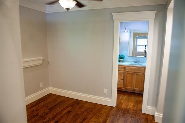 Building Photo - 5837 Velasco Ave