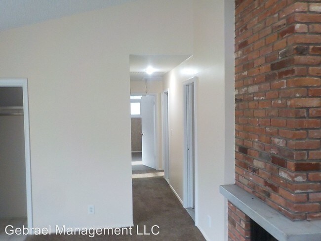 Building Photo - 3 br, 1.5 bath House - 1814 Penbrook Ln