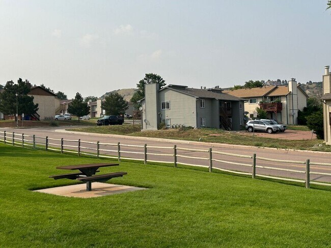 Building Photo - 2330 Allegheny Dr