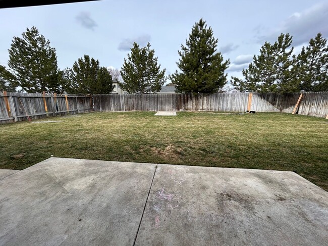 Building Photo - Charming West Boise Home - Newly Updated