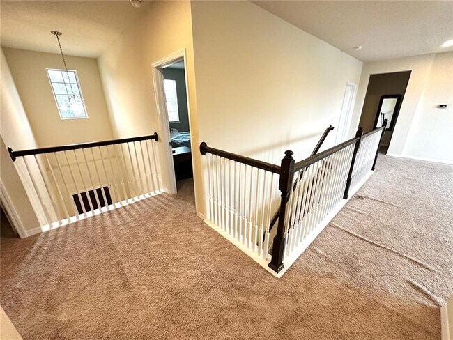 Building Photo - 8636 Chilton Dr