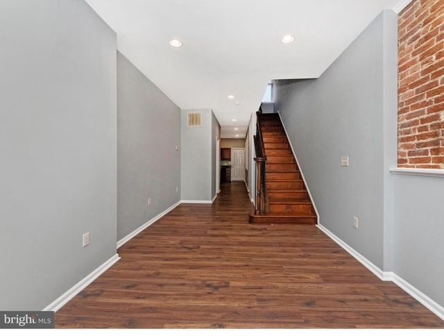 Building Photo - 420 N Collington Ave
