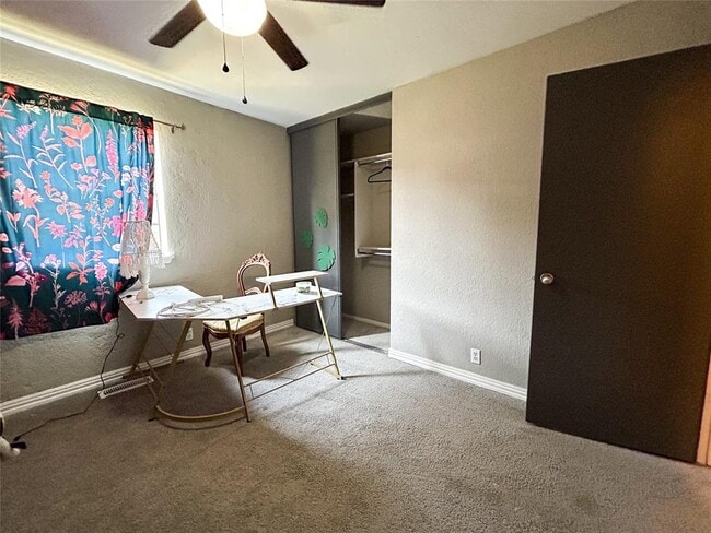 Building Photo - 13228 Green Valley Dr