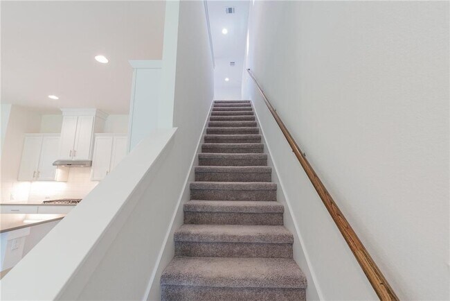 Building Photo - 1617 Woodwind Ln