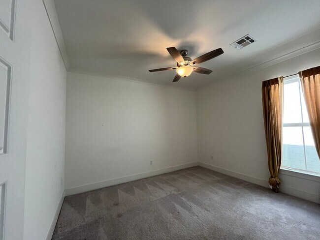 Building Photo - Beautiful 3 bedroom in Fieldstone Park