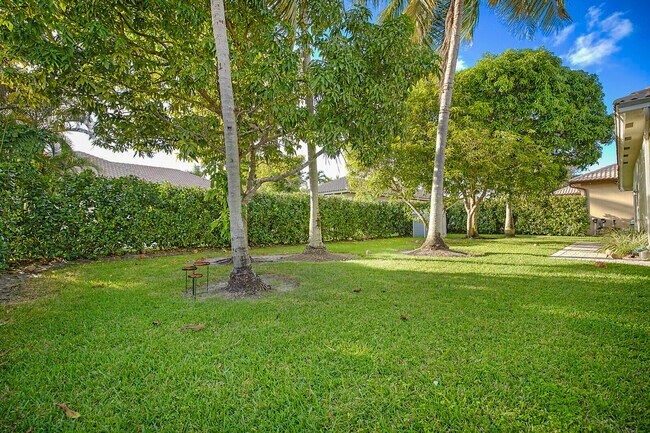 Building Photo - 21707 Marigot Dr