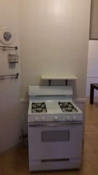 Kitchen - 1245 Allston Way