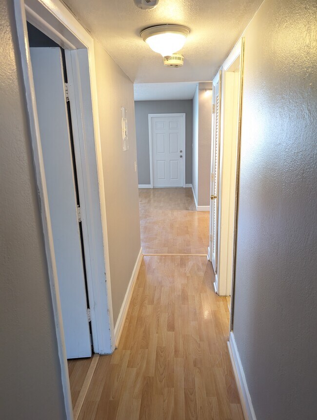 Hallway - 3061 NE 49th St