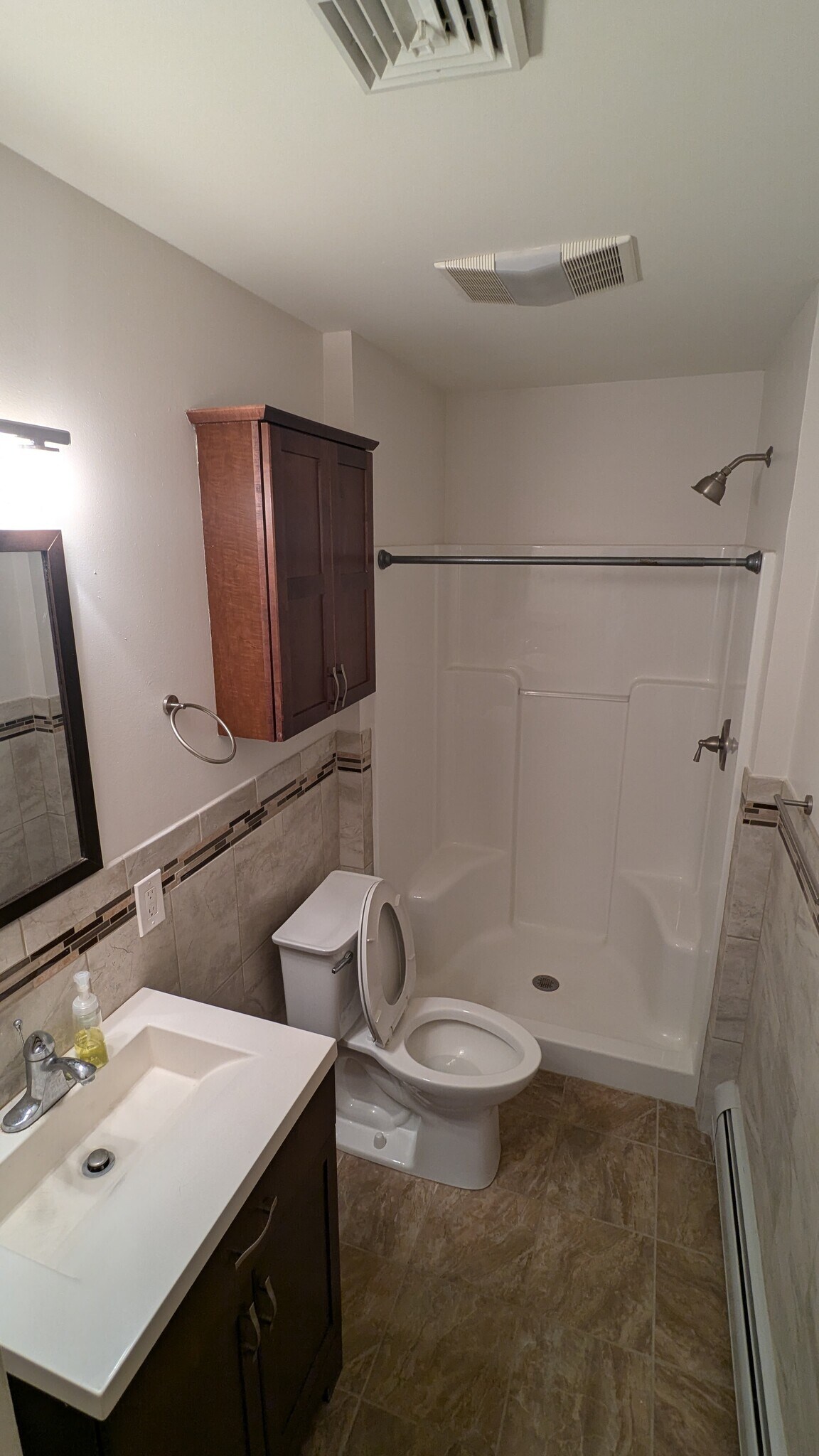 Building Photo - 1220 N Cedar Crest Blvd